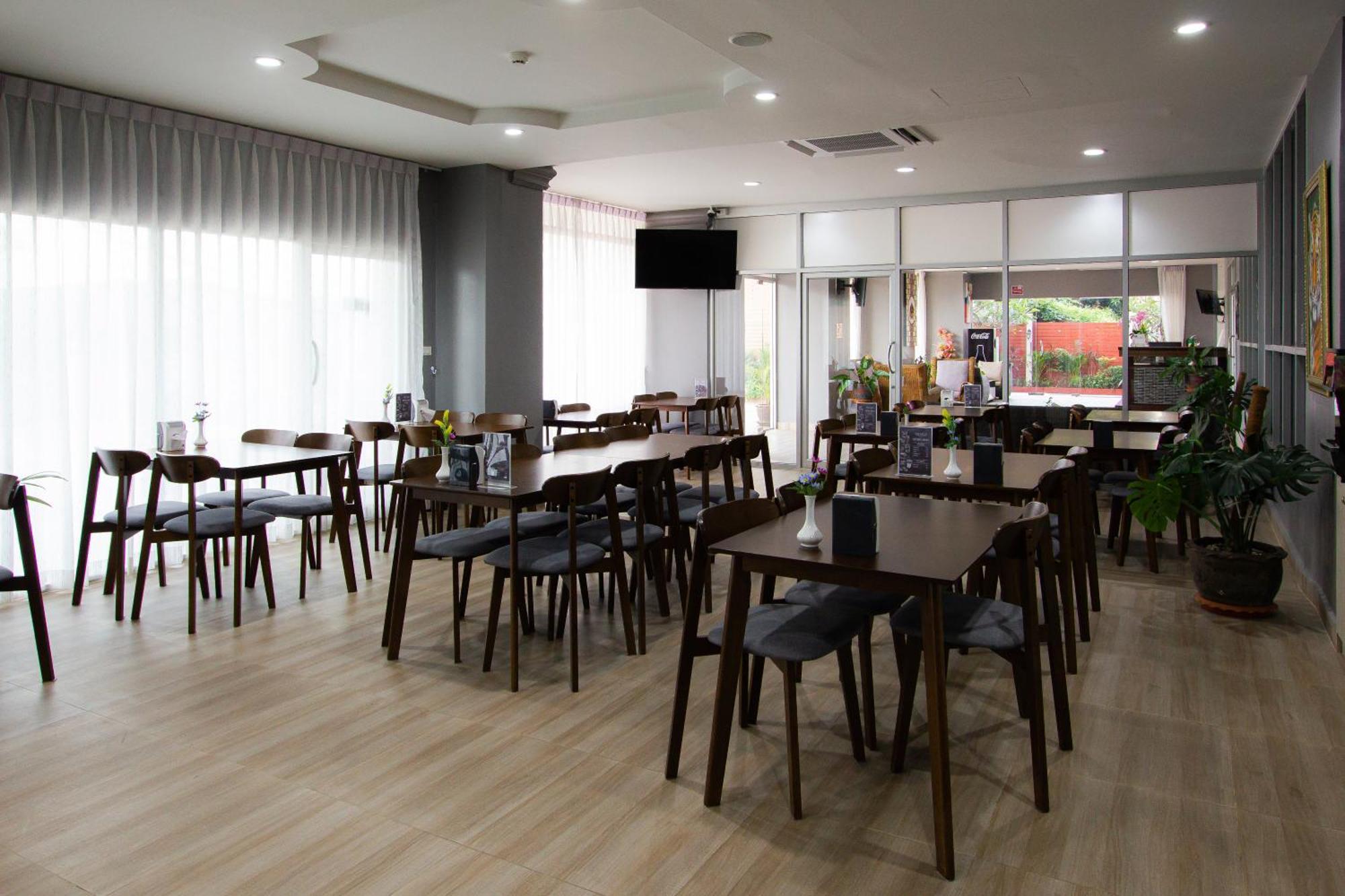 Valhalla Pattaya Hotel Praia de Jomtien Exterior foto